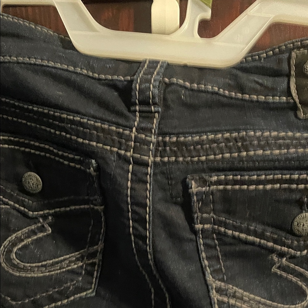 Silver Suki Super stretch Dark Blue Denim Jeans with Contrast Stitching